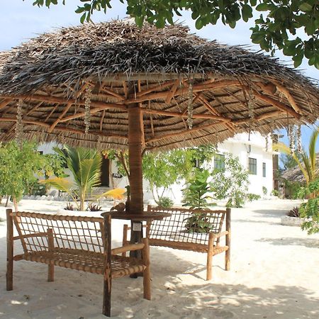 גאמביאני Mfumbwi Lodge מראה חיצוני תמונה
