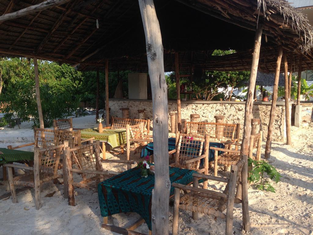 גאמביאני Mfumbwi Lodge מראה חיצוני תמונה
