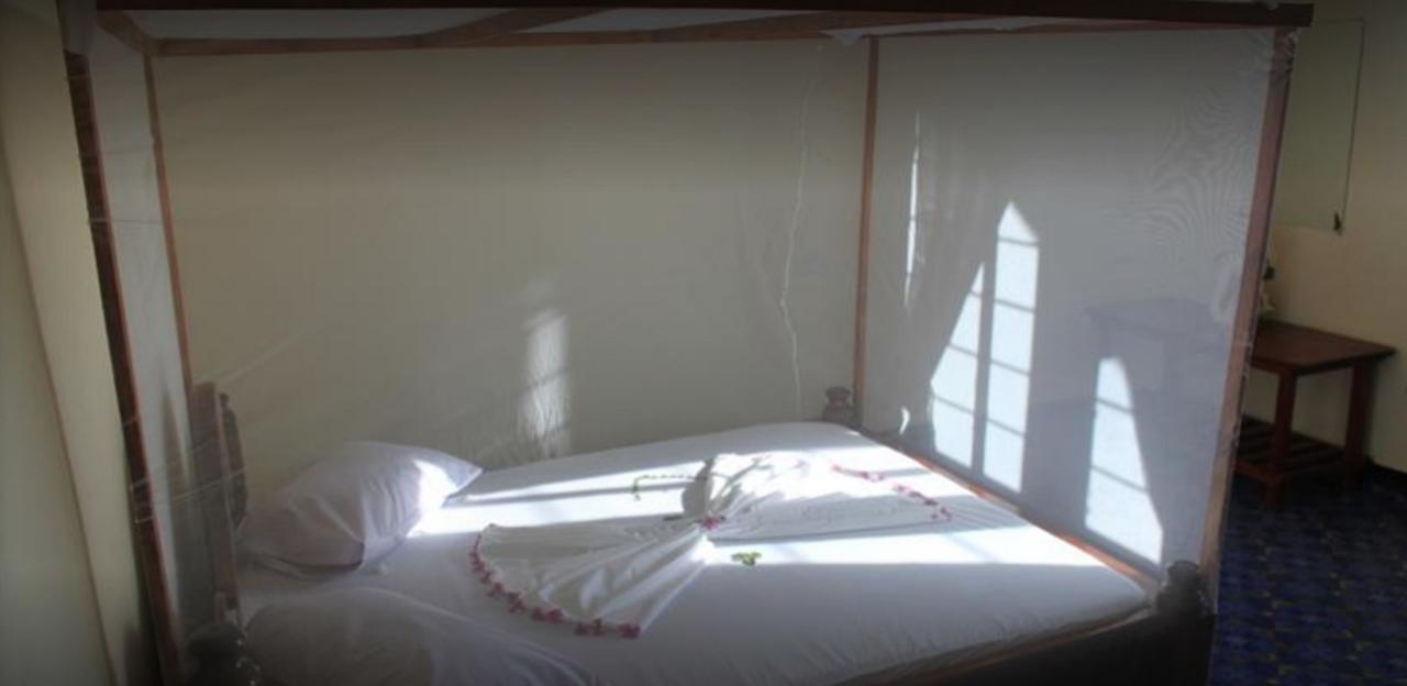 גאמביאני Mfumbwi Lodge מראה חיצוני תמונה