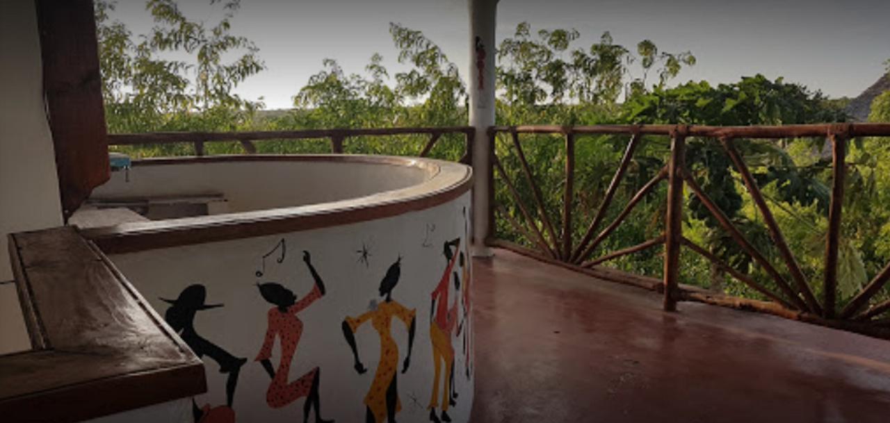 גאמביאני Mfumbwi Lodge מראה חיצוני תמונה