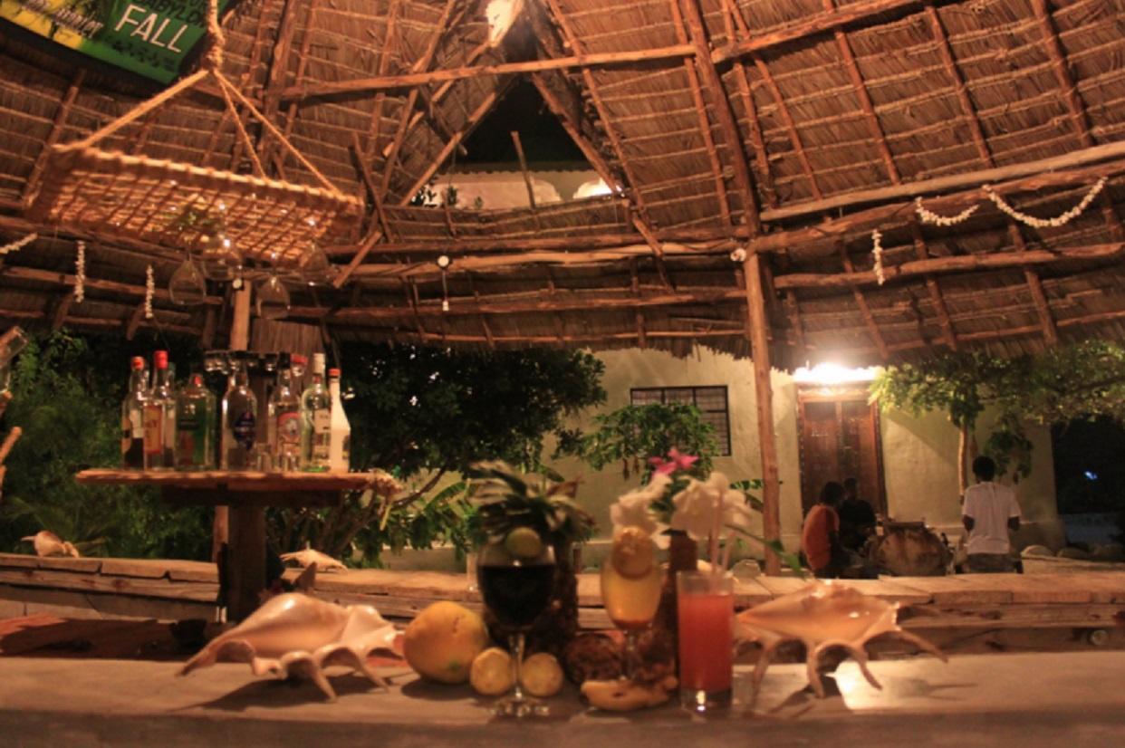 גאמביאני Mfumbwi Lodge מראה חיצוני תמונה